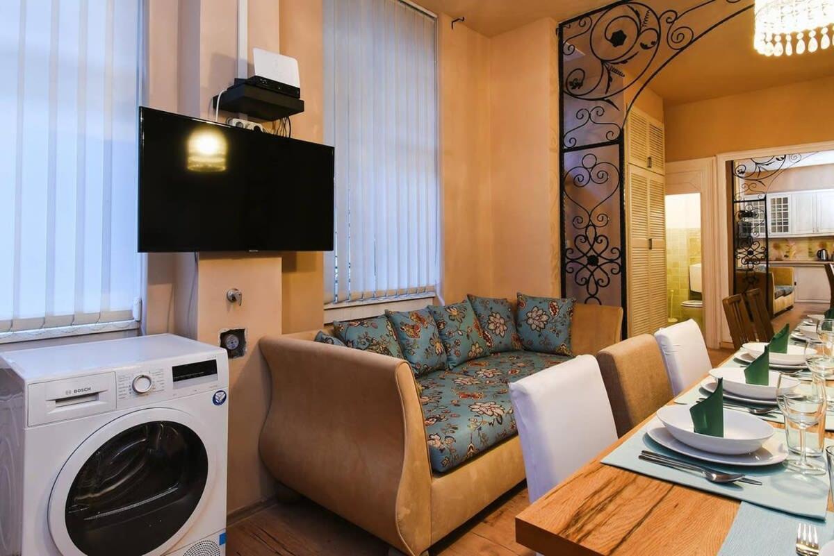 Very Central Very Spacious New Home Budapest Eksteriør billede
