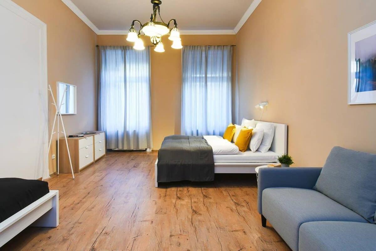 Very Central Very Spacious New Home Budapest Eksteriør billede